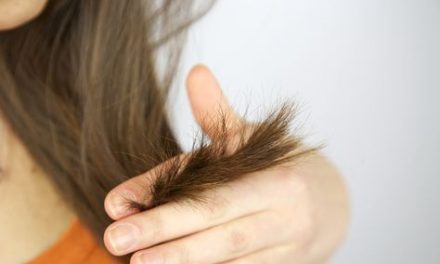 12 remedios caseros mágicos para puntas abiertas sin cortar el cabello – 100% efectivo