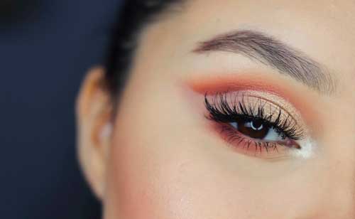 Cómo hacer que tus pestañas sean más densas y fuertes con aceite de almendras